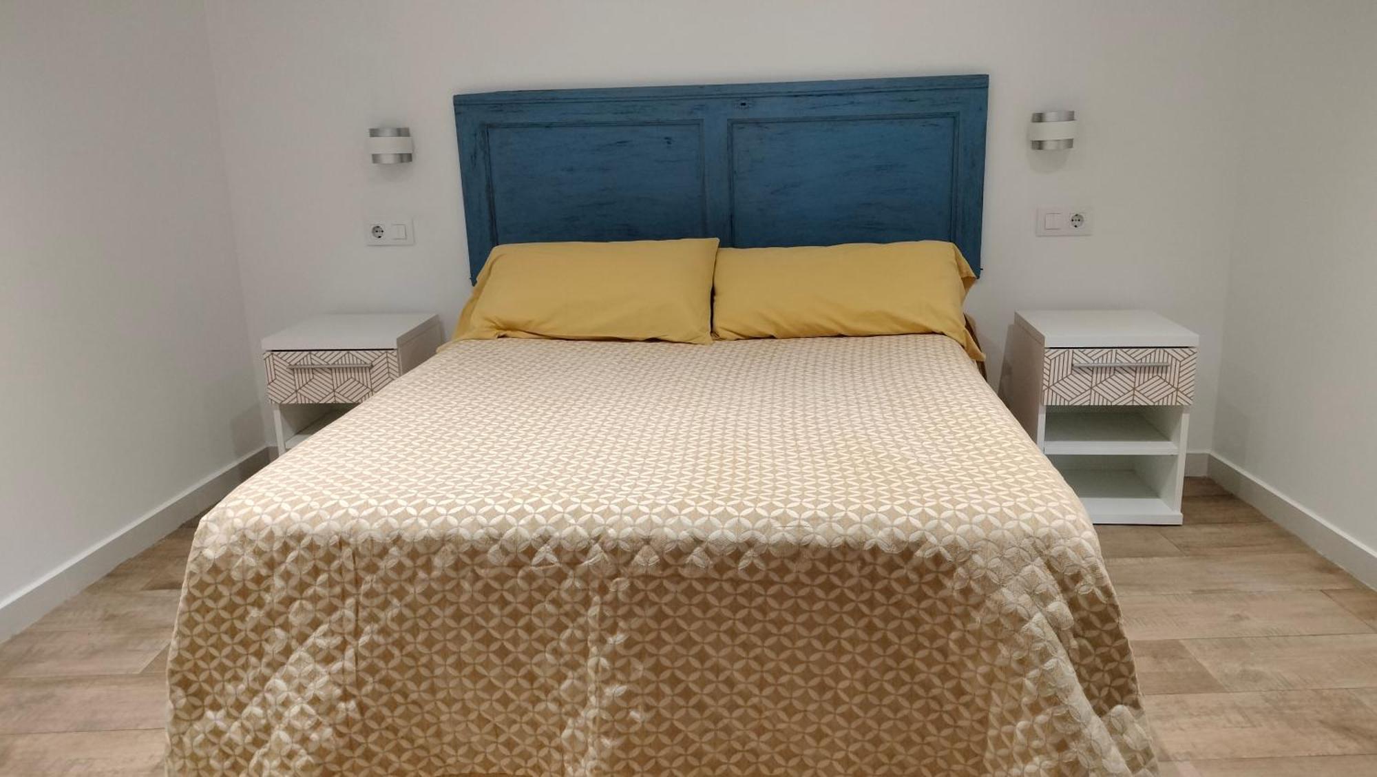 Apartamentos Montgo Дения Экстерьер фото